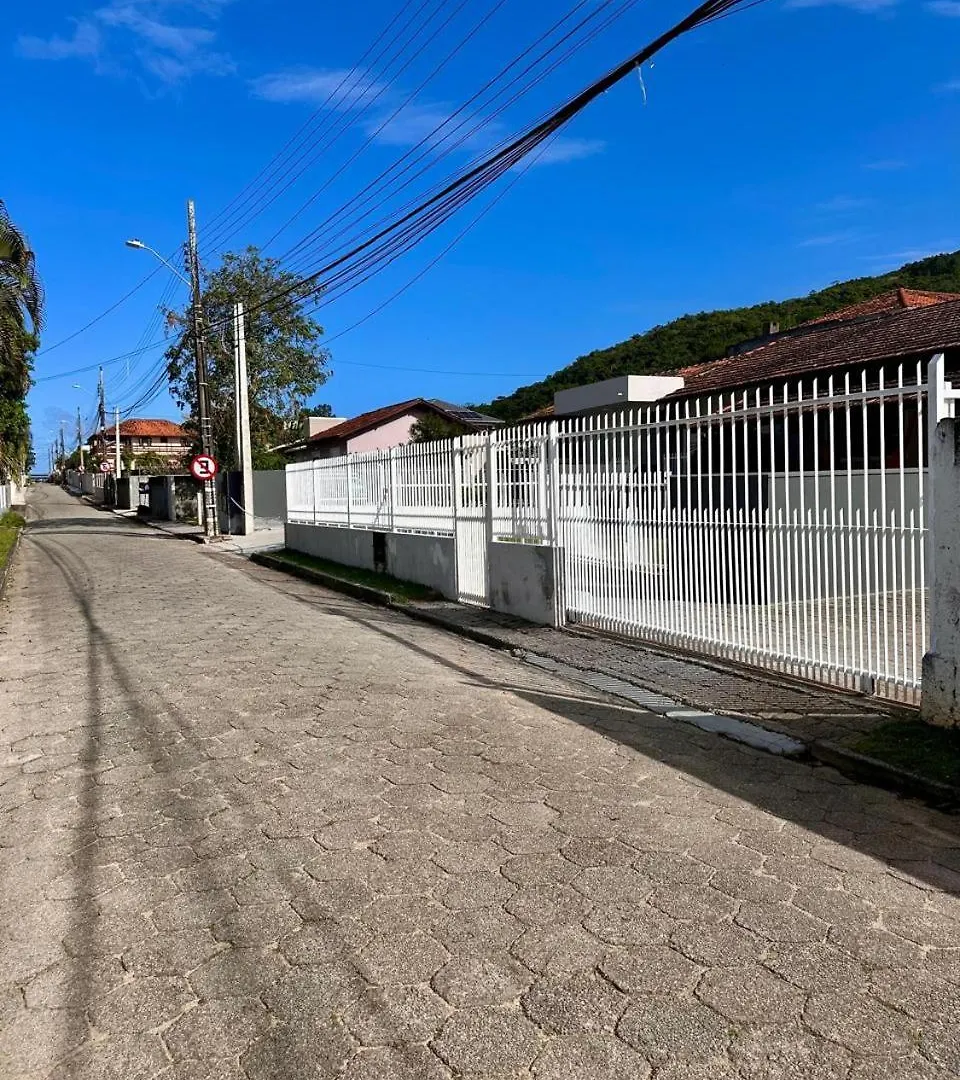 Dom wakacyjny Willa Kitnet Dos Sonhos Florianópolis